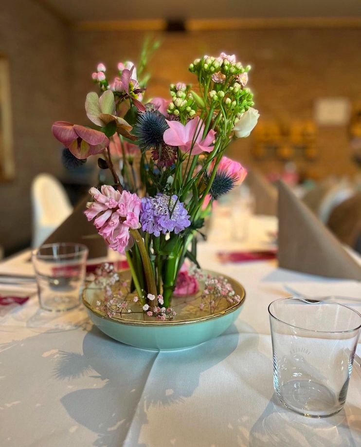 Bild: Workshop Kenzan- Blumen stecken